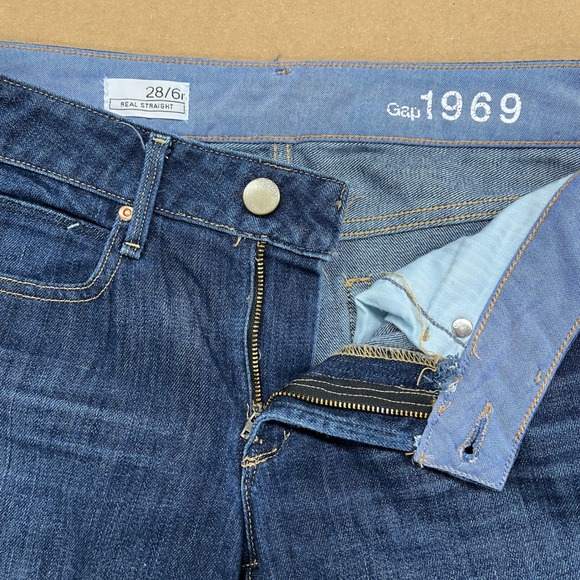 GAP 1969 Women Real Straight Dark Wash Denim Jeans Size 6 - Picture 6 of 10